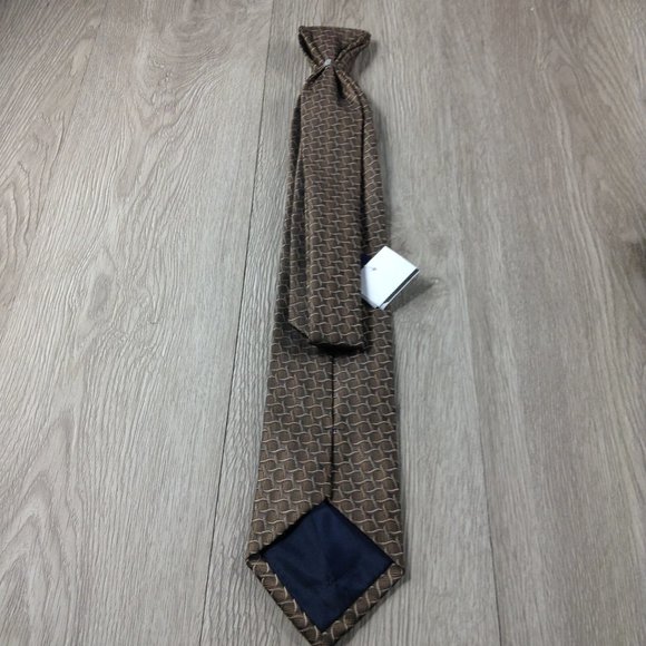 Stafford Brown Circle Pattern Tie - Picture 3 of 3